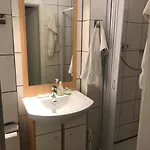 Πανσιόν Gaestehaus Steuer
