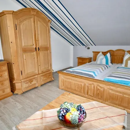 Gaestehaus Steuer Pensión