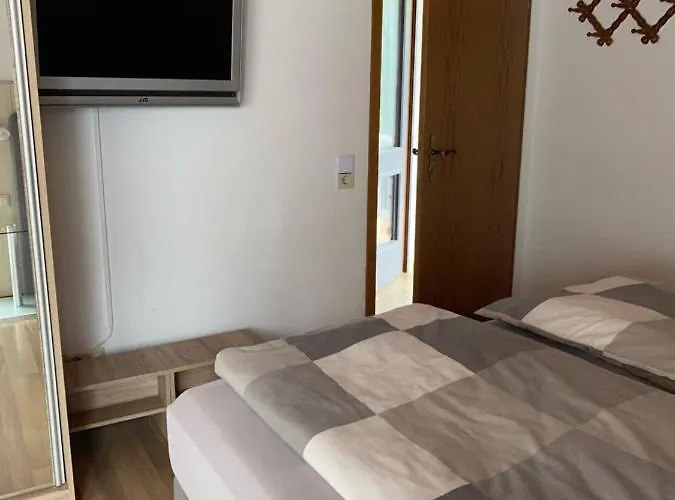 施托伊尔旅馆 招待所 布鲁蒂凡科