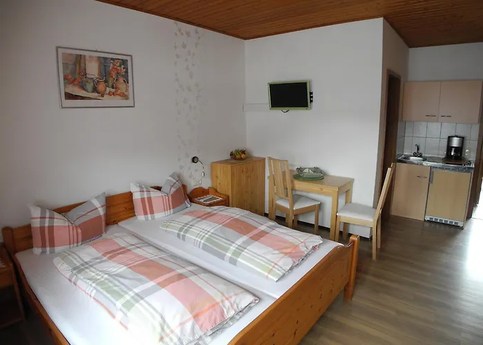 施托伊尔旅馆 布鲁蒂凡科